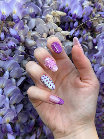 Vernis Violet : Comment Réussir une Manucure Sophistiquée