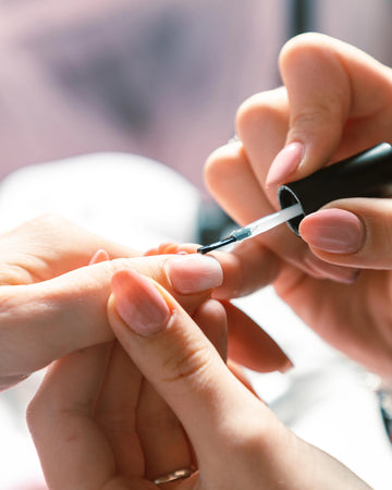 Pourquoi mon top coat fissure ?
