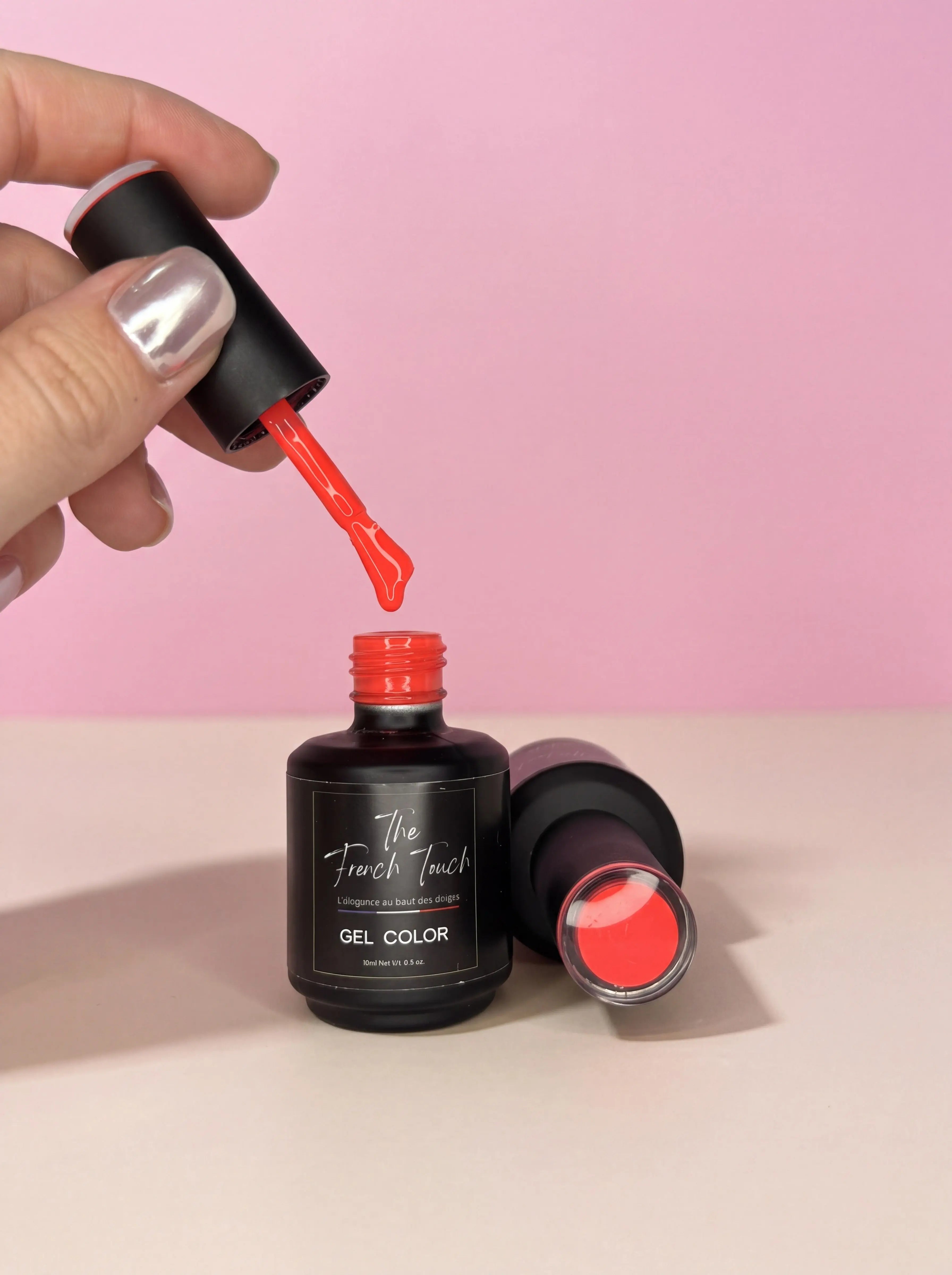 Vernis Semi-Permanent Neon Red Lava Professionnel The FrenchTouch