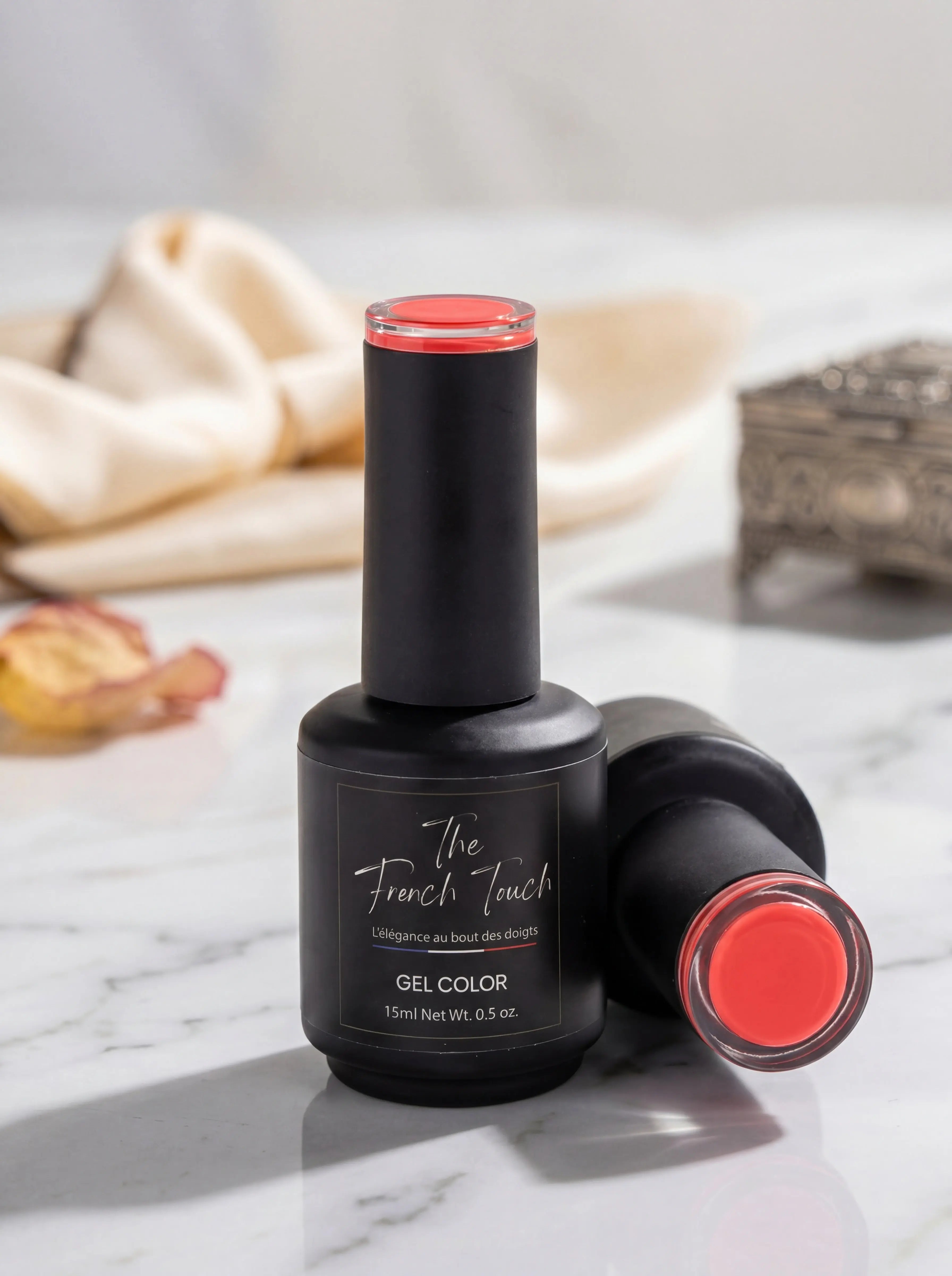 Vernis Semi-Permanent Neon Red Lava Professionnel The FrenchTouch
